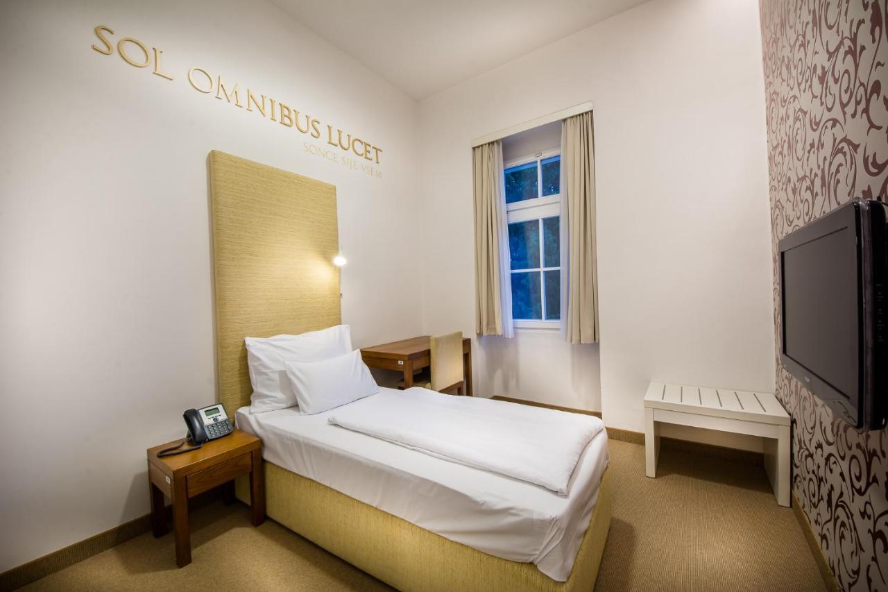 Rimske Terme Resort - Hotel Sofijin Dvor Rimske Toplice Zewnętrze zdjęcie